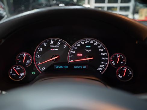 Used 2009 Chevrolet Corvette Z06 w/ Preferred Equipment Group RWD image 14