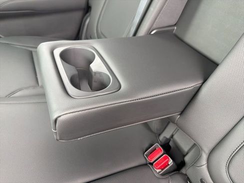 Certified 2025 Hyundai Santa Cruz XRT image 25