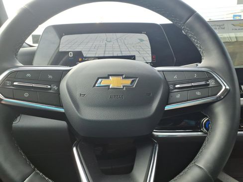 Certified 2026 Chevrolet Equinox LT w/ Convenience Package II AWD/4WD image 28