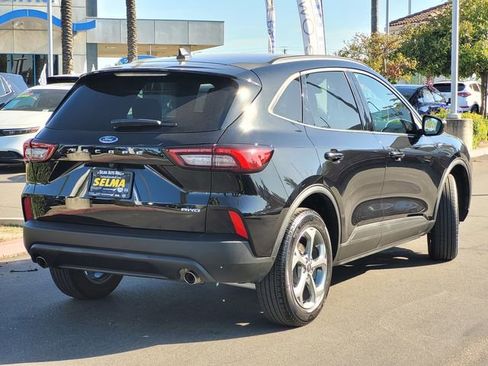Used 2025 Ford Escape ST-Line AWD/4WD image 5