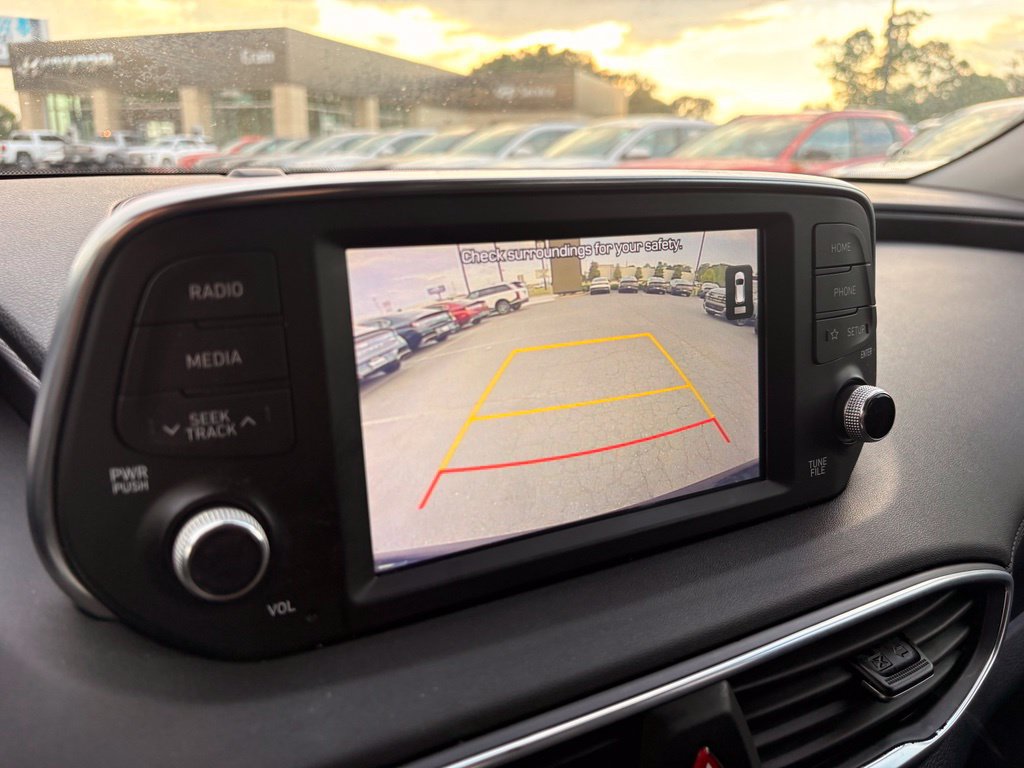 Used 2020 Hyundai Santa Fe SEL FWD image 17