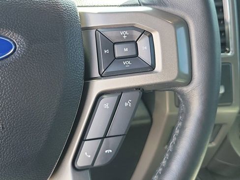 Used 2021 Ford Expedition XLT image 27