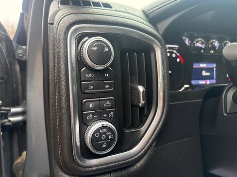 Used 2019 GMC Sierra 1500 AT4 image 18