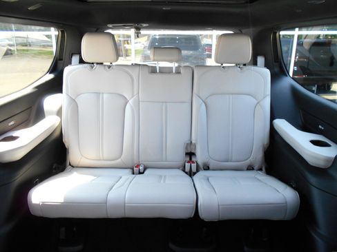 New 2025 Jeep Wagoneer Series II w/ Premium Group I image 7