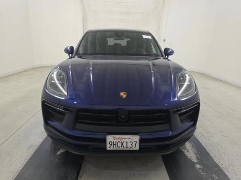Used 2024 Porsche Macan w/ Premium Plus Package AWD/4WD image 2