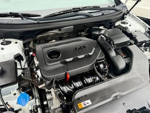 Used 2015 Hyundai Sonata Limited w/ Option Group 05 image 5