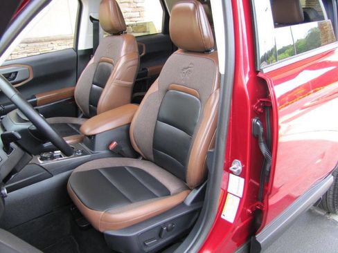 Used 2025 Ford Bronco Sport Outer Banks w/ Outer Banks Tech Package+ image 13