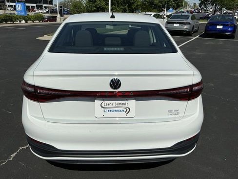 Used 2025 Volkswagen Jetta S FWD image 4