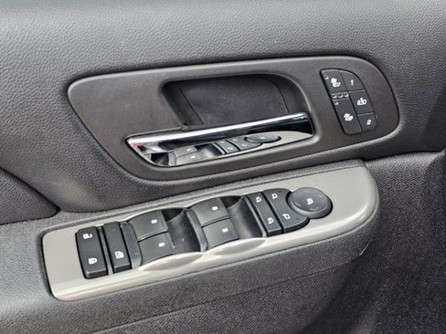 Used 2012 Chevrolet Tahoe LT w/ Suspension Package, Off-Road image 16