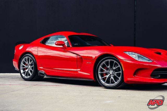 Used 2013 SRT Viper GTS w/ GTS Laguna Interior Pkg RWD image 42
