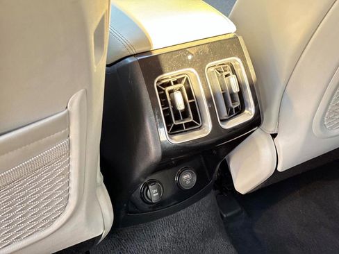 Used 2022 Kia Sorento SX image 20