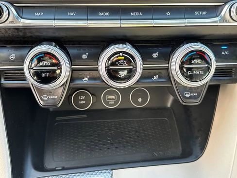 Used 2023 Genesis G70 3.3T w/ Sport Advanced Package AWD/4WD image 34