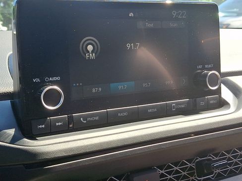 Certified 2024 Honda Accord LX image 17
