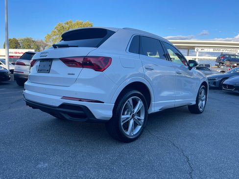 Used 2023 Audi Q3 2.0T Premium w/ Convenience Package image 12