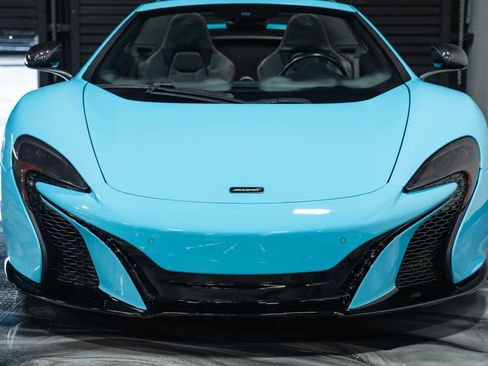 Used 2016 McLaren 650S Spider image 3