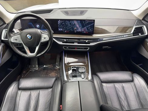 Used 2023 BMW X7 xDrive40i AWD/4WD image 56