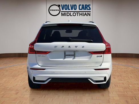 Used 2023 Volvo XC60 B5 Plus w/ Protection Package Premier AWD/4WD image 21