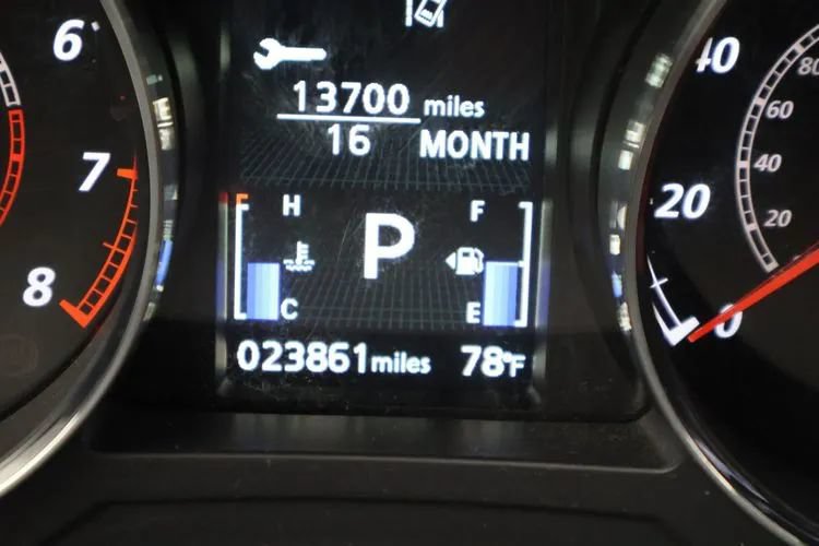 Used 2025 Mitsubishi Outlander Sport LE AWD/4WD image 32
