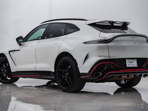 Used 2026 Aston Martin DBX 707 AWD/4WD image 8