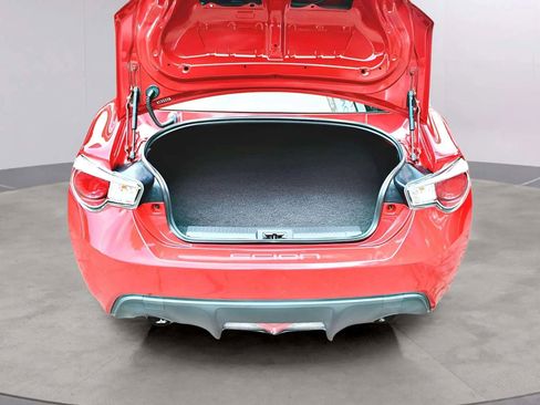 Used 2015 Scion FR-S RWD image 5