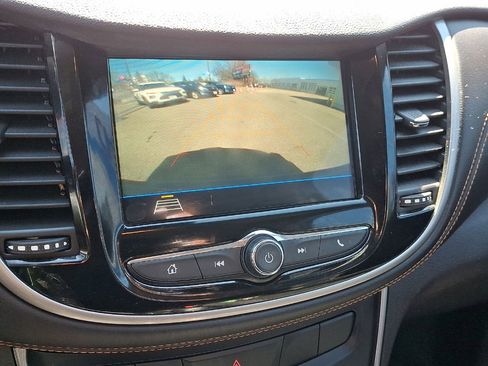 Certified 2018 Chevrolet Trax LT AWD/4WD image 15