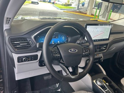 Used 2024 Ford Escape SE w/ PHEV Premium Package FWD image 35
