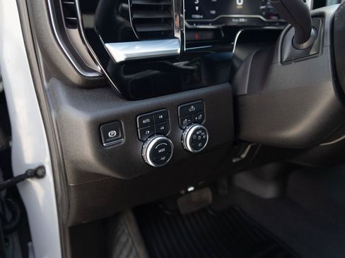Used 2024 GMC Sierra 1500 Elevation w/ X31 Off-Road Package AWD/4WD image 20
