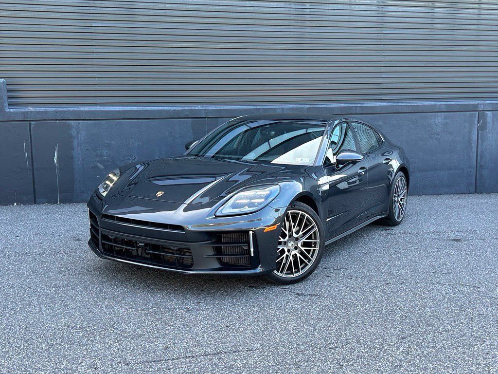 Certified 2026 Porsche Panamera 4 AWD/4WD image 1