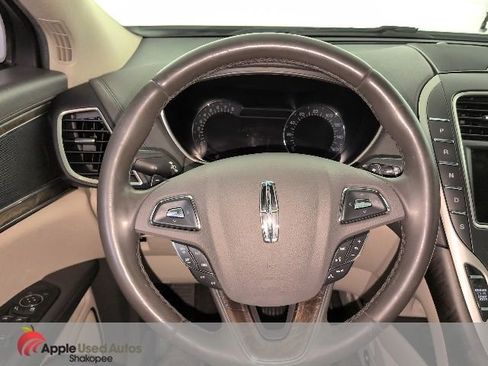 Used 2017 Lincoln MKX Reserve w/ Lincoln MKX Climate Package AWD/4WD image 20