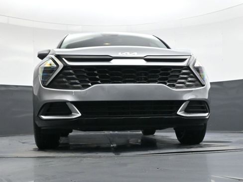 Used 2024 Kia Sportage LX image 42