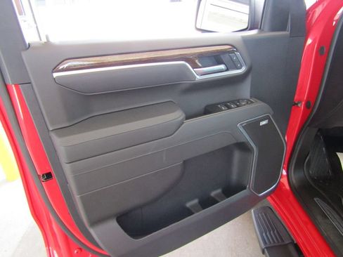 Used 2026 GMC Sierra 1500 Elevation w/ Elevation Premium Package AWD/4WD image 25