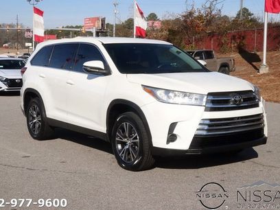 Used 2019 Toyota Highlander LE