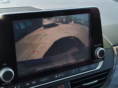 Used 2023 Nissan Altima 2.5 SV image 26