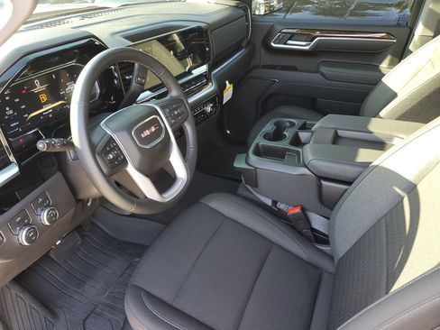 Used 2026 GMC Sierra 1500 Elevation AWD/4WD image 18