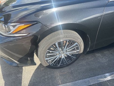 Used 2022 Lexus ES 350 w/ Premium Package image 7