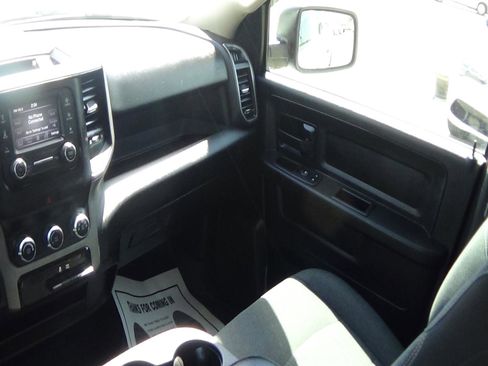 Used 2020 RAM 2500 Tradesman AWD/4WD image 14