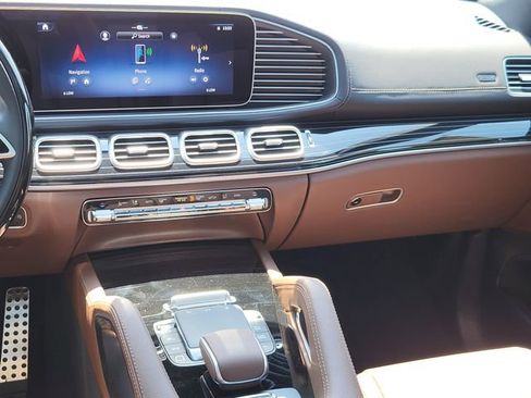 New 2025 Mercedes-Benz GLS 450 4MATIC image 34