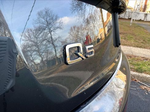 Used 2020 Audi Q5 2.0T Premium Plus w/ Premium Plus Package image 24