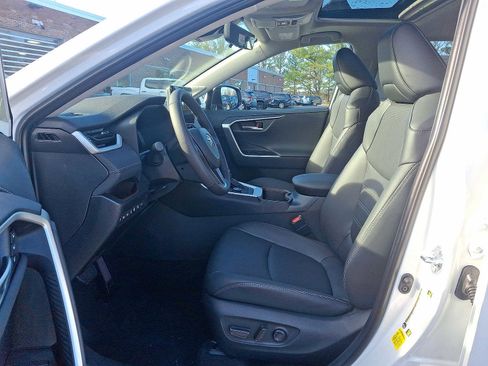 New 2025 Toyota RAV4 Limited image 20