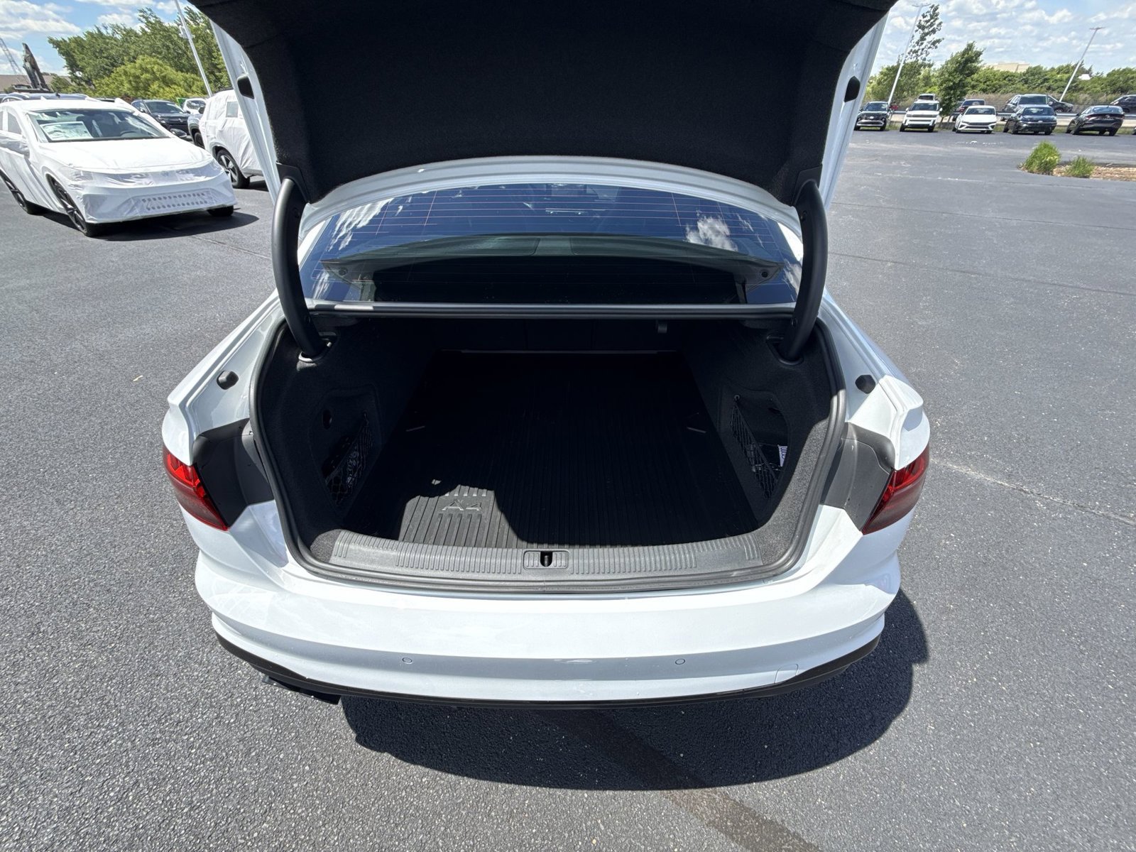 Used 2023 Audi S4 Premium Plus AWD/4WD image 25