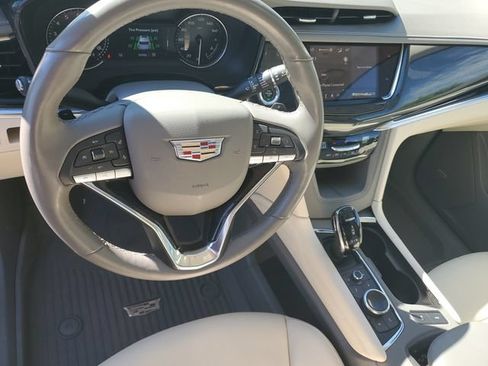 Certified 2024 Cadillac XT6 Premium Luxury w/ LPO, Floor Liner Package AWD/4WD image 13