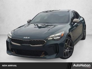 Used 2022 Kia Stinger GT1 video 1