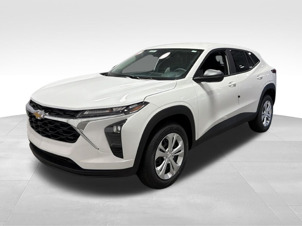New 2026 Chevrolet Trax LS FWD image 4