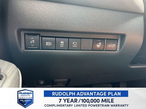 Used 2024 Toyota Venza Limited AWD/4WD image 32