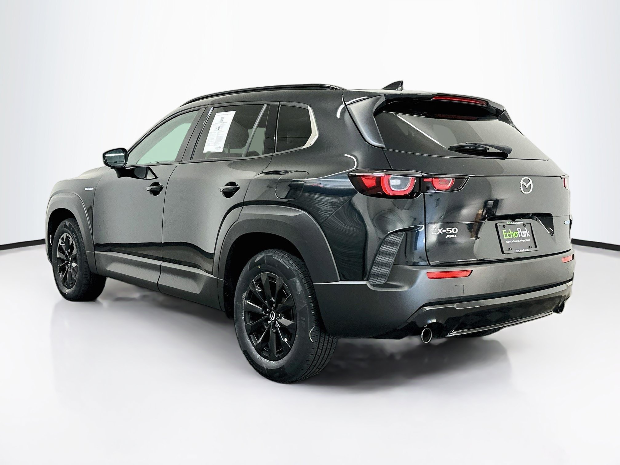 Used 2025 MAZDA CX-50 AWD 2.5 Hybrid w/ Premium Pkg image 5