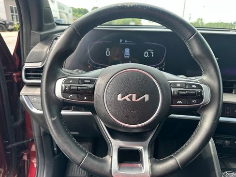 Used 2023 Kia Sportage X-Line AWD/4WD image 11