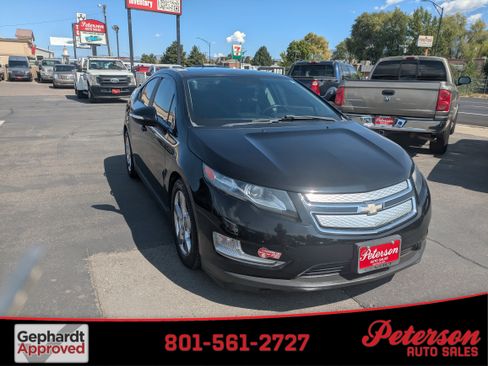 Used 2014 Chevrolet Volt image 1