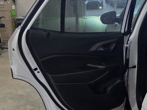 Used 2024 Chevrolet Trax LS w/ LS Convenience Package image 22