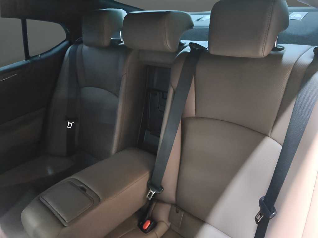 Used 2023 Lexus ES 350 w/ Premium Package FWD image 15