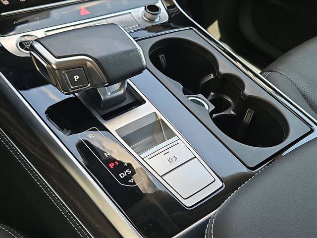 Used 2023 Audi Q8 Prestige AWD/4WD image 14